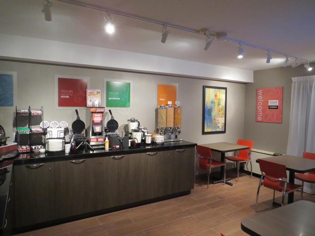 Comfort Inn Hamilton Extérieur photo
